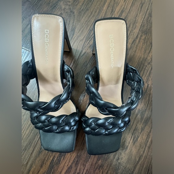 BCBGeneration Finaa Double Braided Wide Block Heel Sandal Black Sz 10 - Picture 2 of 7